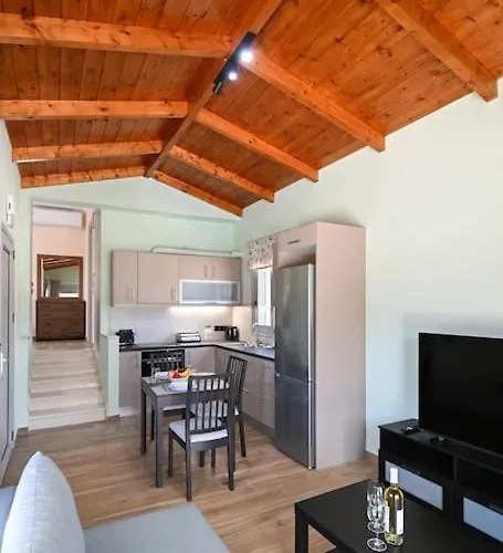 Cosy Halipoma-tilemahos Into Town Close Villa *