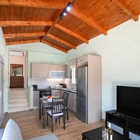 Cosy Halipoma-tilemahos Into Town Close Villa *